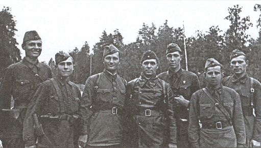 Иллюстрация к книге — Катастрофа под Киевом [i_021.jpg]