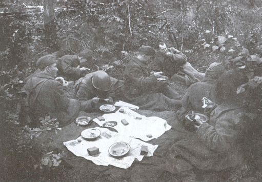 Иллюстрация к книге — Катастрофа под Киевом [i_023.jpg]