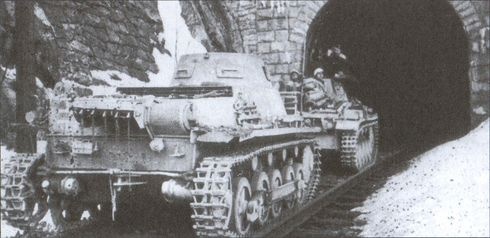 Иллюстрация к книге — Испытание огнем [i_017.jpg]