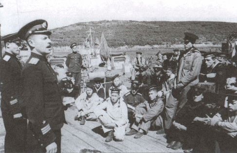 Иллюстрация к книге — Запад - Восток [i_030.jpg]