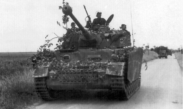 Иллюстрация к книге — Средний танк PZ.IV. «Рабочая лошадка» Панцерваффе [i_096.jpg]