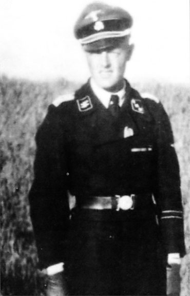 Иллюстрация к книге — Войска СС без грифа секретности [_0242.jpg]