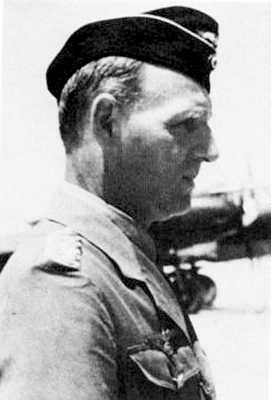 Иллюстрация к книге — Кригсмарине. Военно-морской флот Третьего рейха [i_057.jpg]