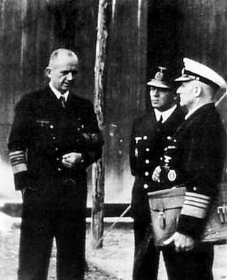 Иллюстрация к книге — Кригсмарине. Военно-морской флот Третьего рейха [i_060.jpg]