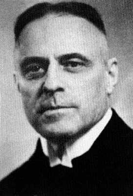 Иллюстрация к книге — Кригсмарине. Военно-морской флот Третьего рейха [i_070.jpg]