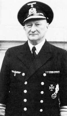 Иллюстрация к книге — Кригсмарине. Военно-морской флот Третьего рейха [i_079.jpg]