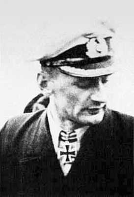 Иллюстрация к книге — Кригсмарине. Военно-морской флот Третьего рейха [i_098.jpg]