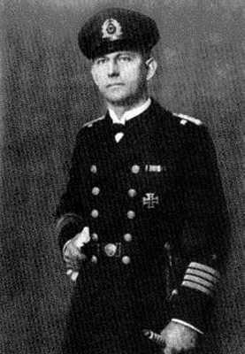 Иллюстрация к книге — Кригсмарине. Военно-морской флот Третьего рейха [i_129.jpg]