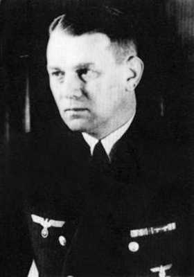 Иллюстрация к книге — Кригсмарине. Военно-морской флот Третьего рейха [i_150.jpg]