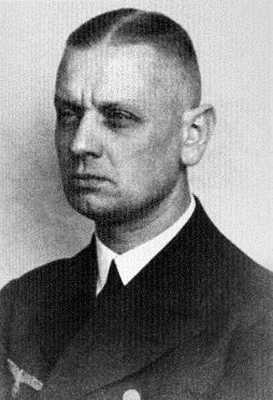 Иллюстрация к книге — Кригсмарине. Военно-морской флот Третьего рейха [i_178.jpg]