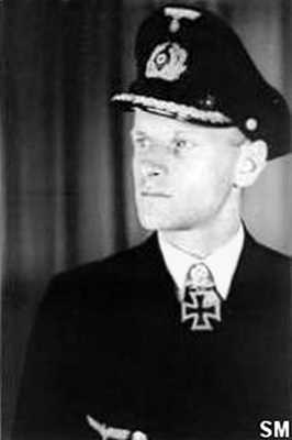 Иллюстрация к книге — Кригсмарине. Военно-морской флот Третьего рейха [i_187.jpg]