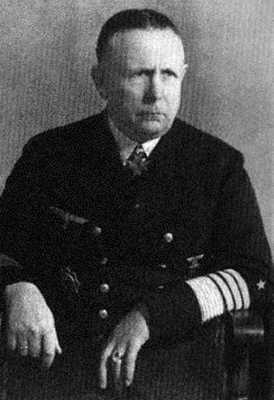 Иллюстрация к книге — Кригсмарине. Военно-морской флот Третьего рейха [i_192.jpg]