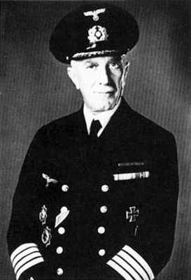 Иллюстрация к книге — Кригсмарине. Военно-морской флот Третьего рейха [i_201.jpg]