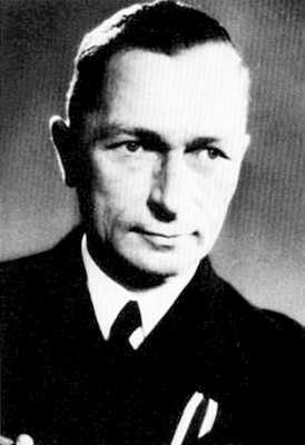 Иллюстрация к книге — Кригсмарине. Военно-морской флот Третьего рейха [i_205.jpg]