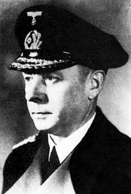 Иллюстрация к книге — Кригсмарине. Военно-морской флот Третьего рейха [i_222.jpg]