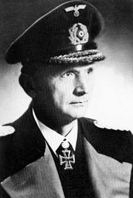 Иллюстрация к книге — Кригсмарине. Военно-морской флот Третьего рейха [i_226.jpg]