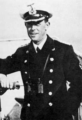 Иллюстрация к книге — Кригсмарине. Военно-морской флот Третьего рейха [i_238.jpg]