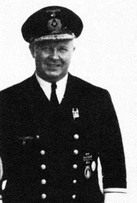 Иллюстрация к книге — Кригсмарине. Военно-морской флот Третьего рейха [i_242.jpg]