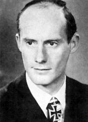 Иллюстрация к книге — Кригсмарине. Военно-морской флот Третьего рейха [i_249.jpg]