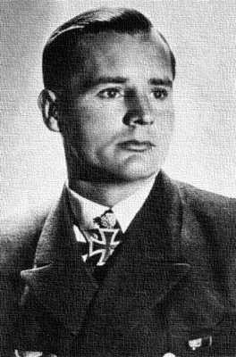 Иллюстрация к книге — Кригсмарине. Военно-морской флот Третьего рейха [i_252.jpg]