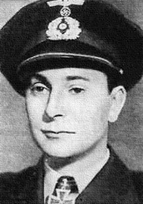 Иллюстрация к книге — Кригсмарине. Военно-морской флот Третьего рейха [i_283.jpg]