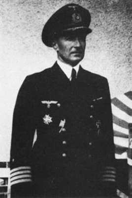 Иллюстрация к книге — Кригсмарине. Военно-морской флот Третьего рейха [i_286.jpg]