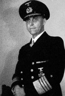 Иллюстрация к книге — Кригсмарине. Военно-морской флот Третьего рейха [i_292.jpg]