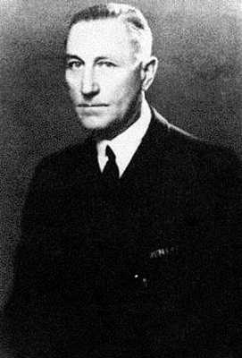 Иллюстрация к книге — Кригсмарине. Военно-морской флот Третьего рейха [i_326.jpg]