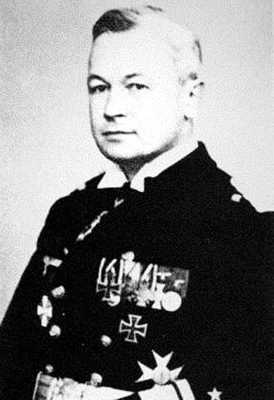 Иллюстрация к книге — Кригсмарине. Военно-морской флот Третьего рейха [i_341.jpg]