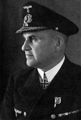 Иллюстрация к книге — Кригсмарине. Военно-морской флот Третьего рейха [i_353.jpg]