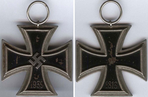 Иллюстрация к книге — Железный крест. Самая известная военная награда Второй мировой войны [i_018.jpg]