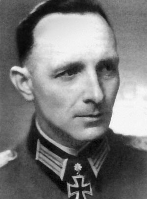 Иллюстрация к книге — Железный крест. Самая известная военная награда Второй мировой войны [i_105.jpg]