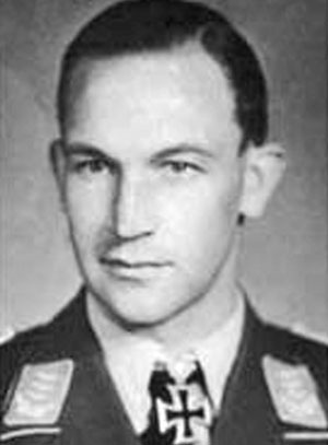 Иллюстрация к книге — Железный крест. Самая известная военная награда Второй мировой войны [i_121.jpg]