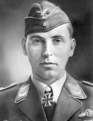 Иллюстрация к книге — Железный крест. Самая известная военная награда Второй мировой войны [i_141.jpg]