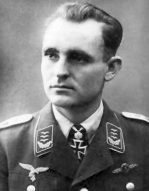 Иллюстрация к книге — Железный крест. Самая известная военная награда Второй мировой войны [i_162.jpg]