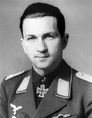 Иллюстрация к книге — Железный крест. Самая известная военная награда Второй мировой войны [i_163.jpg]