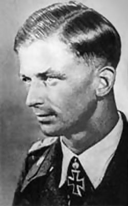 Иллюстрация к книге — Железный крест. Самая известная военная награда Второй мировой войны [i_207.jpg]