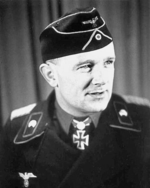 Иллюстрация к книге — Железный крест. Самая известная военная награда Второй мировой войны [i_243.jpg]