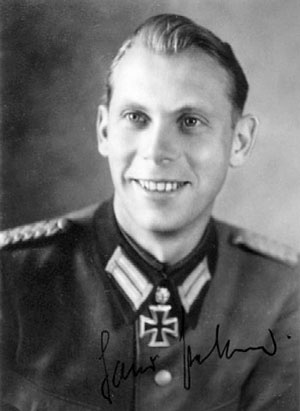 Иллюстрация к книге — Железный крест. Самая известная военная награда Второй мировой войны [i_275.jpg]