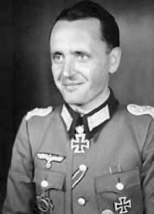 Иллюстрация к книге — Железный крест. Самая известная военная награда Второй мировой войны [i_300.jpg]