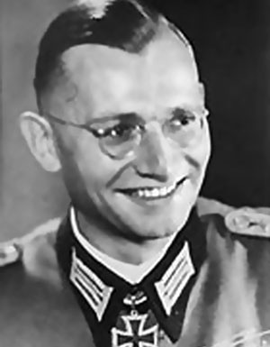 Иллюстрация к книге — Железный крест. Самая известная военная награда Второй мировой войны [i_329.jpg]