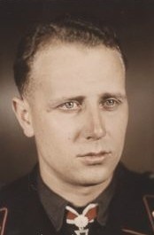 Иллюстрация к книге — Железный крест. Самая известная военная награда Второй мировой войны [i_357.jpg]