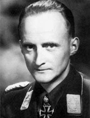 Иллюстрация к книге — Железный крест. Самая известная военная награда Второй мировой войны [i_806.jpg]