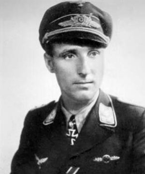 Иллюстрация к книге — Железный крест. Самая известная военная награда Второй мировой войны [i_871.jpg]