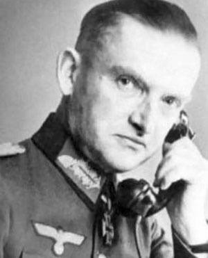 Иллюстрация к книге — Железный крест. Самая известная военная награда Второй мировой войны [i_875.jpg]