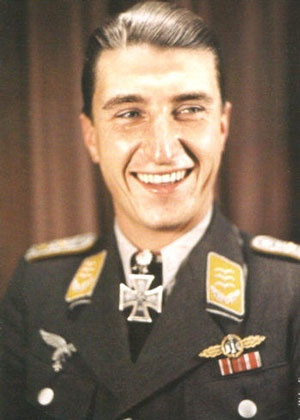 Иллюстрация к книге — Железный крест. Самая известная военная награда Второй мировой войны [i_902.jpg]