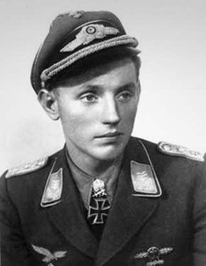 Иллюстрация к книге — Железный крест. Самая известная военная награда Второй мировой войны [i_913.jpg]