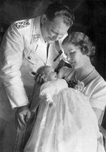 Иллюстрация к книге — Железный крест. Самая известная военная награда Второй мировой войны [i_935.jpg]