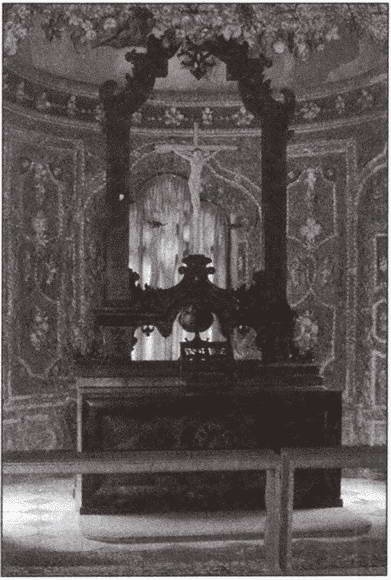 Иллюстрация к книге — Замки баварского короля [i_036.jpg]