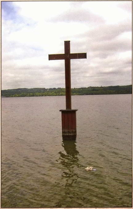 Иллюстрация к книге — Замки баварского короля [i_166.jpg]